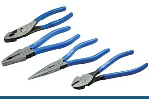 Pliers